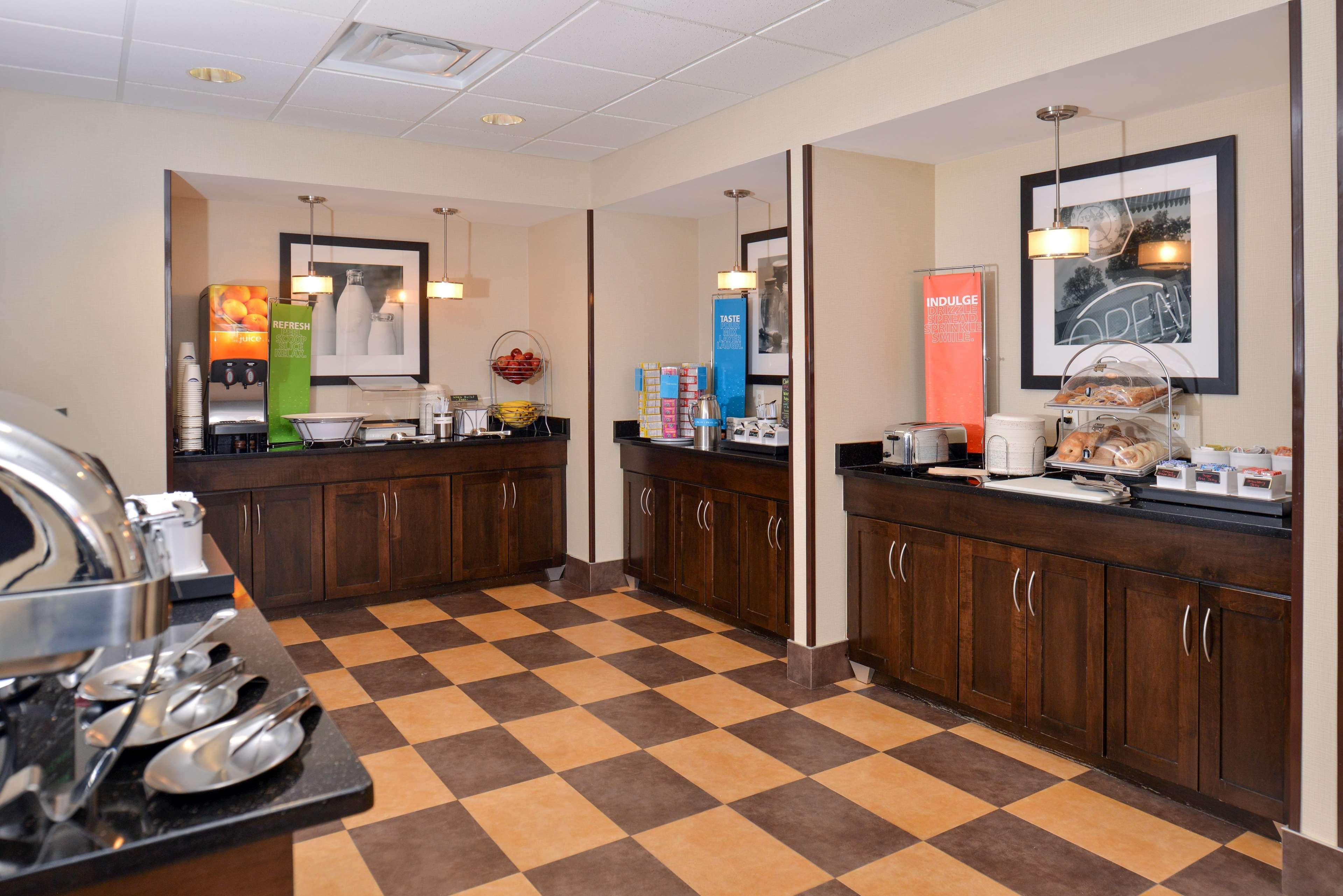 Hampton Inn Clarion Kültér fotó