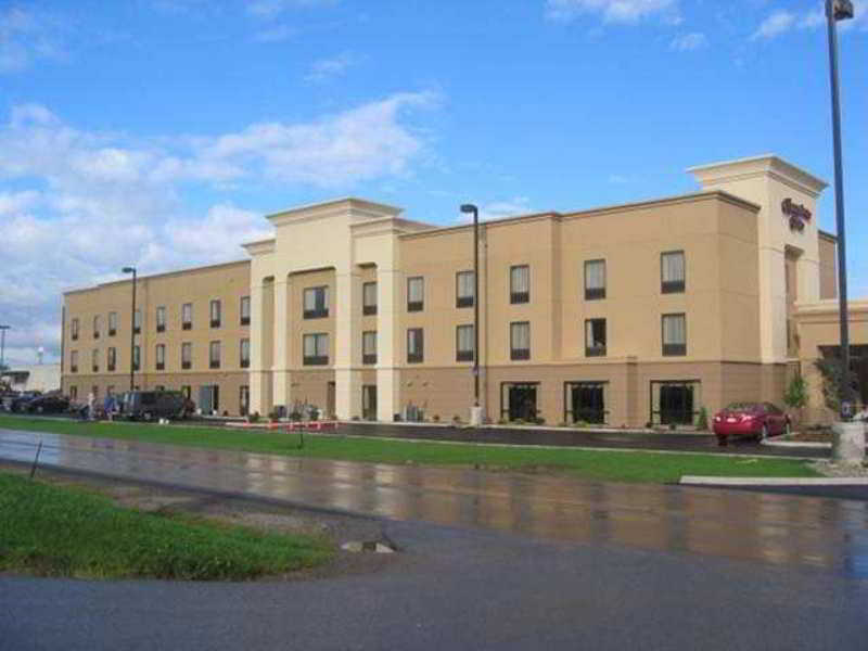 Hampton Inn Clarion Kültér fotó